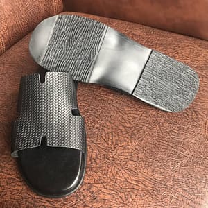 Leather Black Pams (Felvis footwears)