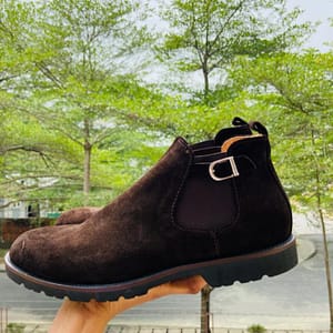 Chelsea Boots (Caterpillar Sow + Buckle)