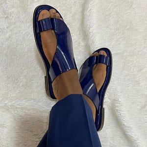 Cool Blue Mature Pams