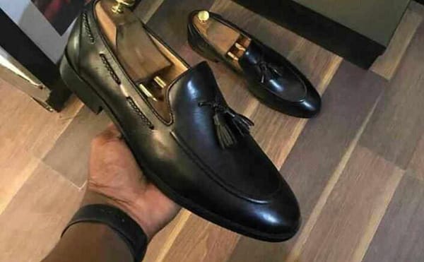 Top Flower Leather Heel Shoe (by McDumbi)