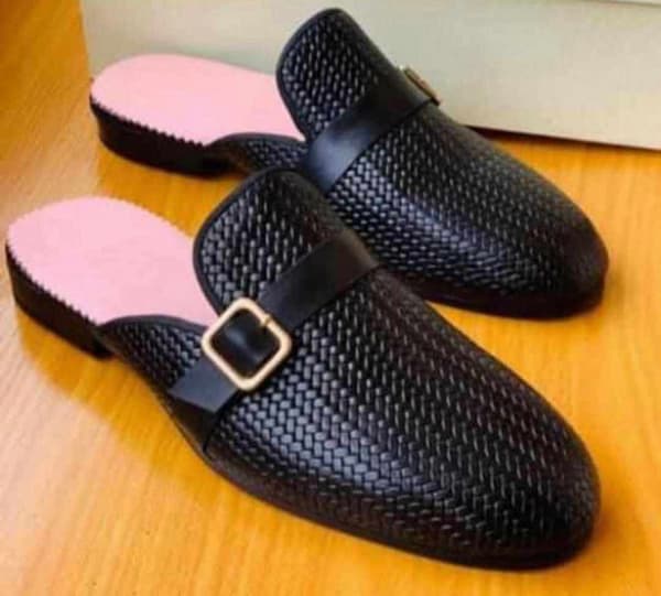 Skin Leather Half Shoe ( by McDumbi)
