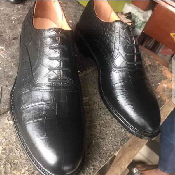 Lace Italian Skin Leather Shoe