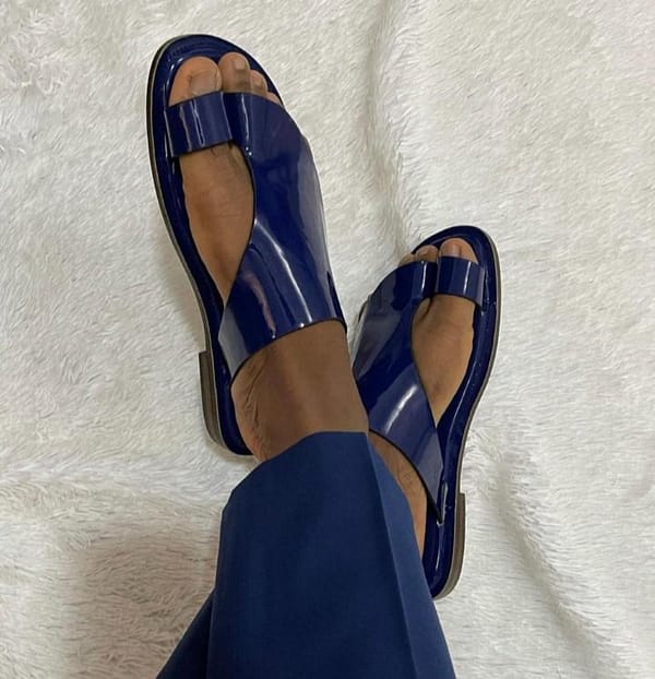 Cool Blue Mature Pams