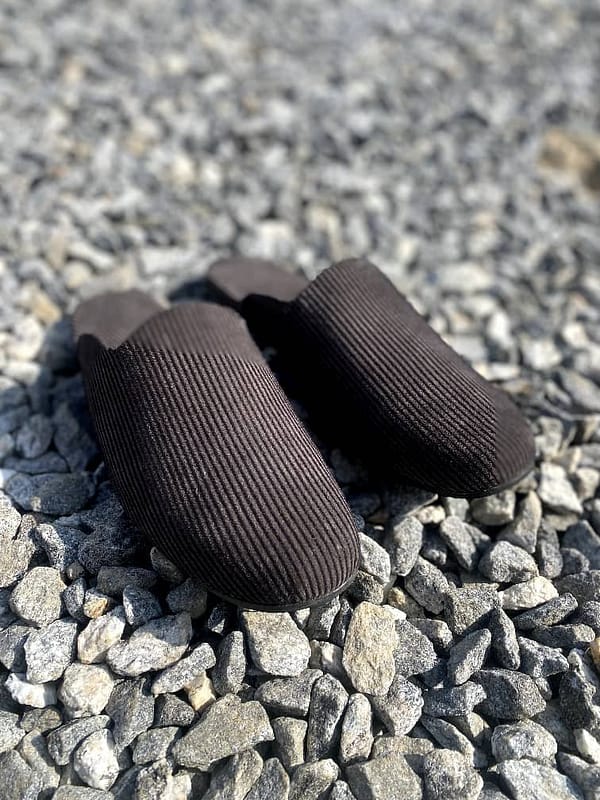 Stylish Suede Half-shoe (by McDumbi)